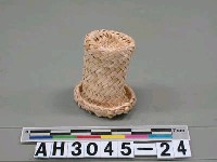 藏品(草編童玩帽)的圖片